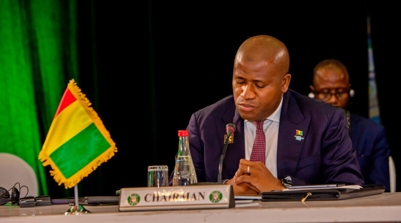 LE MINISTRE DU PLAN, DE LA COOPÉRATION INTERNATIONALE ET DU DÉVELOPPEMENT DE LA RÉPUBLIQUE DE GUINÉE ELU PRÉSIDENT DU CONSEIL DES GOUVERNEURS DE LA BANQUE D’INVESTISSEMENT ET DE DÉVELOPPEMENT DE LA CEDEAO LE MINISTRE DU PLAN, DE LA COOPÉRATION INTERNATIONALE ET DU DÉVELOPPEMENT DE LA RÉPUBLIQUE DE GUINÉE ELU PRÉSIDENT DU CONSEIL DES GOUVERNEURS DE LA BANQUE D’INVESTISSEMENT ET DE DÉVELOPPEMENT DE LA CEDEAO