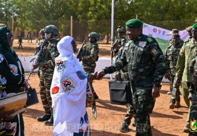 NATION : Visite du Président de la République au Camp Bagaji – Rencontre avec les épouses des FDS