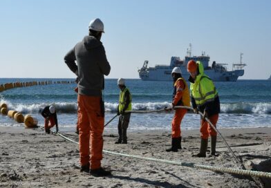 TICs : Les câbles sous-marins, réseau mondial de communication TICs : Les câbles sous-marins, réseau mondial de communication