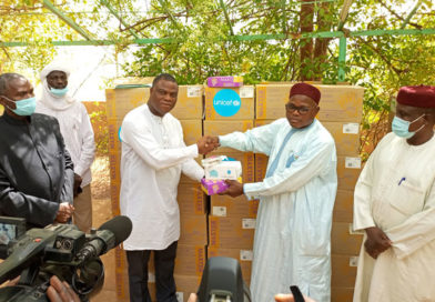 UNICEF : Un don d’une valeur de près de 59,6 millions de Francs CFA offert au Gouvernement dans sa lutte contre la prévention et la propagation de la pandémie de COVID-19 au Niger UNICEF : Un don d’une valeur de près de 59,6 millions de Francs CFA offert au Gouvernement dans sa lutte contre la prévention et la propagation de la pandémie de COVID-19 au Niger
