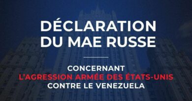 INTERVENTION DES ÉTATS-UNIS A CARACAS : la Russie condamne l&rsquo;agression américaine et appelle à éviter l&rsquo;escalade tout en affirmant sa solidarité avec le peuple vénézuélien.