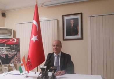 L’ambassadeur de la Turquie au Niger face à la presse L’ambassadeur de la Turquie au Niger face à la presse