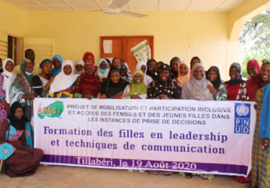 SOCIÉTÉ : 30 Jeunes filles en formation sur les techniques de Leadership et de Communication 