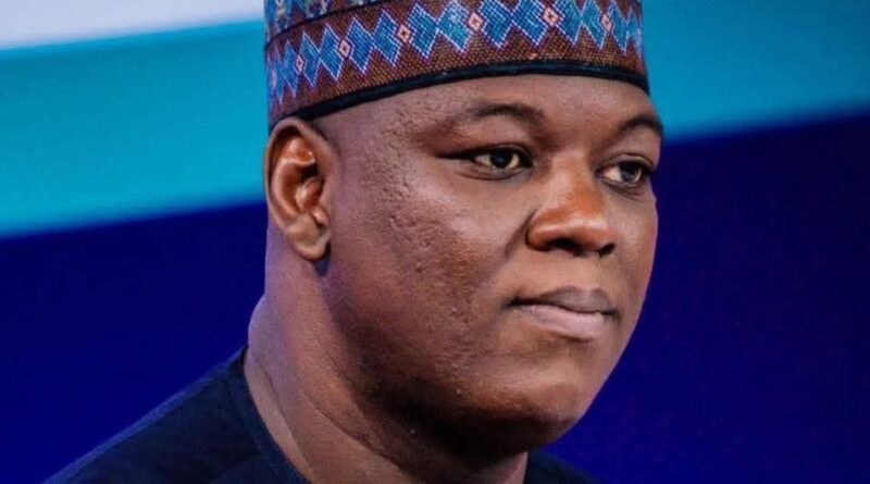 Frappes américaines à Caracas : Cheikh Oumar Doumbia analyse l’intervention des États-Unis au Venezuela 