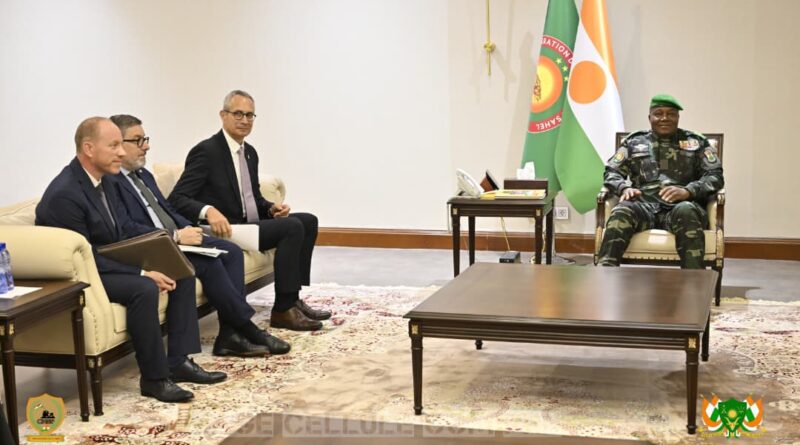 NATION : l’Ambassadeur de la Confédération Suisse auprès de la République du Niger reçu en audience au Palais de la Présidence