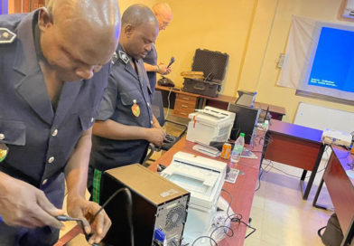 MIGRATION : Dix (10) agents de police de l’Equipe Conjointe d’Investigation (ECI-Niger) formés sur les techniques de l’enregistrement biométrique pour lutter contre la fraude documentaire et le trafic illicite de migrants et la traite des Êtres Humains.