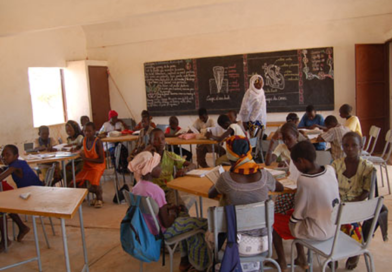 Suspension des activités académiques pour 48 H