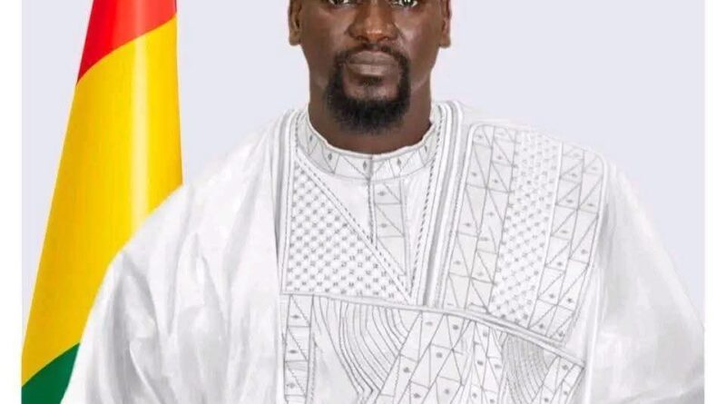 Guinée: Le général Mamadou Doumbouya proclamé élu dès le premier tour (Résultats définitifs)