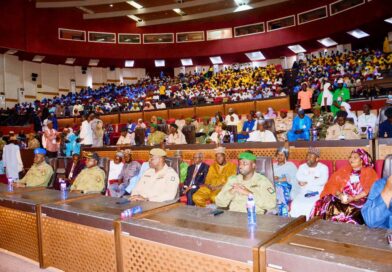 GOUVERNANCE : La Communication Inclusive et Responsable au service pour la consolidation de la paix, la cohésion sociale et le renforcement de la gouvernance locale. GOUVERNANCE : La Communication Inclusive et Responsable au service pour la consolidation de la paix, la cohésion sociale et le renforcement de la gouvernance locale.