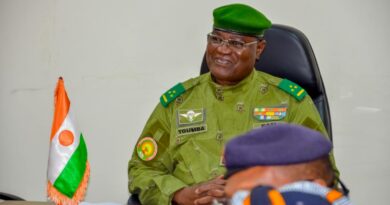 NATION : Le Ministre d&rsquo;État en charge de l&rsquo;Intérieur rencontre les Femmes Administratrices Déléguées du Niger