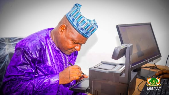 SECURITE: Lancement de l’enrôlement de Masse pour la production du E-Passeport Nigérien ou Passeport Biométrique AES. SECURITE: Lancement de l’enrôlement de Masse pour la production du E-Passeport Nigérien ou Passeport Biométrique AES.