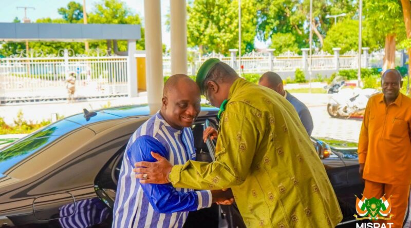 SEMAINE DU KAWAR 2026: Le Ministre de l’Intérieur, le Général de Division Mohamed TOUMBA a reçu en audience son homologue du Burkina Faso et délégation du Kawar. SEMAINE DU KAWAR 2026: Le Ministre de l’Intérieur, le Général de Division Mohamed TOUMBA a reçu en audience son homologue du Burkina Faso et délégation du Kawar.