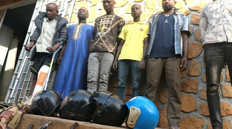 POLICE NATIONALE : Quatre (4) réseaux de criminels dangereux opérant dans la ville de Niamey démantelés … POLICE NATIONALE : Quatre (4) réseaux de criminels dangereux opérant dans la ville de Niamey démantelés …